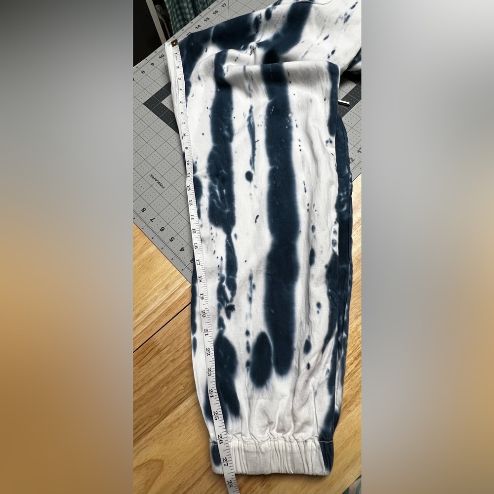 Juicy Couture Black and White Tie-Dye Joggers Sz XL - Picture 4 of 7